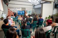 NRE de Ponta Grossa entrega Chromebooks aos Professores Diamante