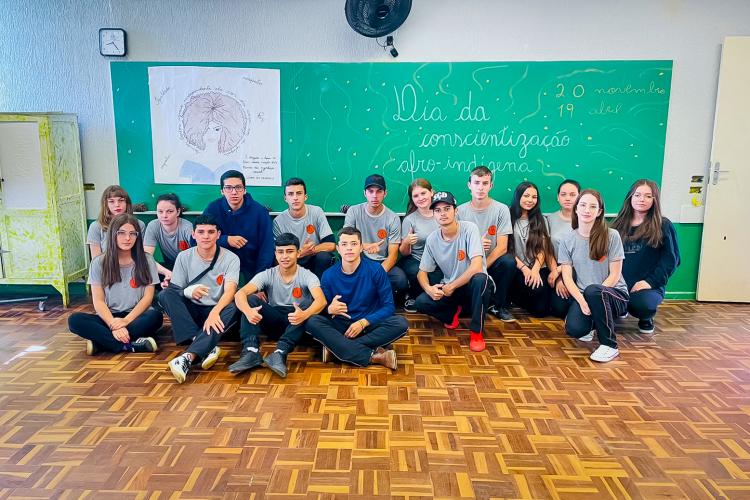 Selo ERER Enedina Alves Marques