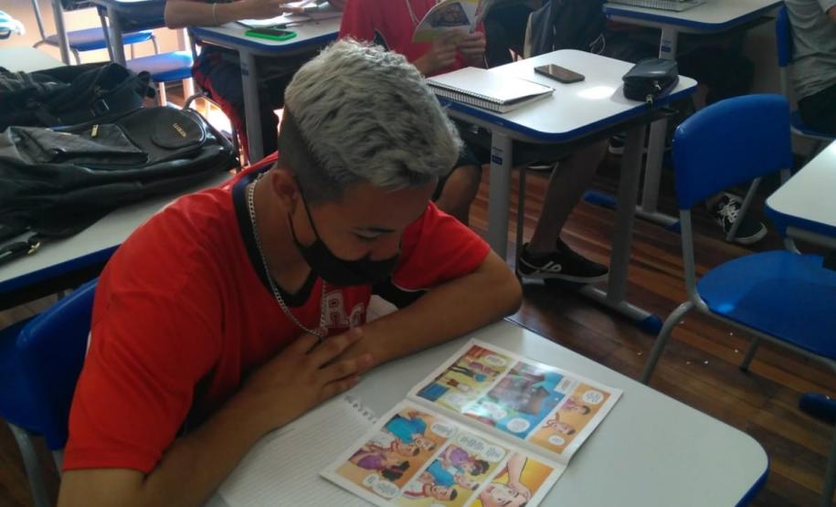 Educação Financeira Com a homologação da Base Nacional Comum Curricular (BNCC), no ano de 2017, a Educação Financeira passou a ser considerada um conhecimento essencial para ser trabalhado nas escolas, objetivando a formação para a cidadania.